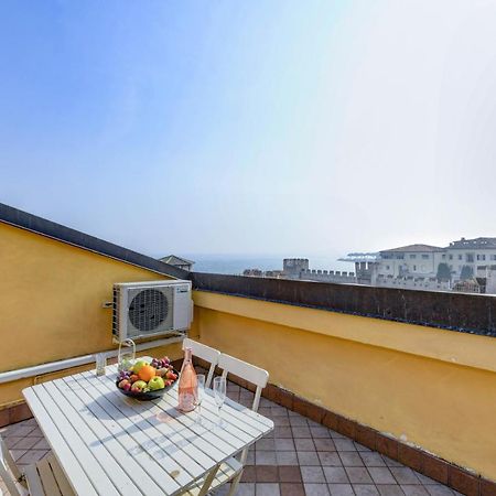 Sunset Apartment Home & Terrace 시르미오네 외부 사진