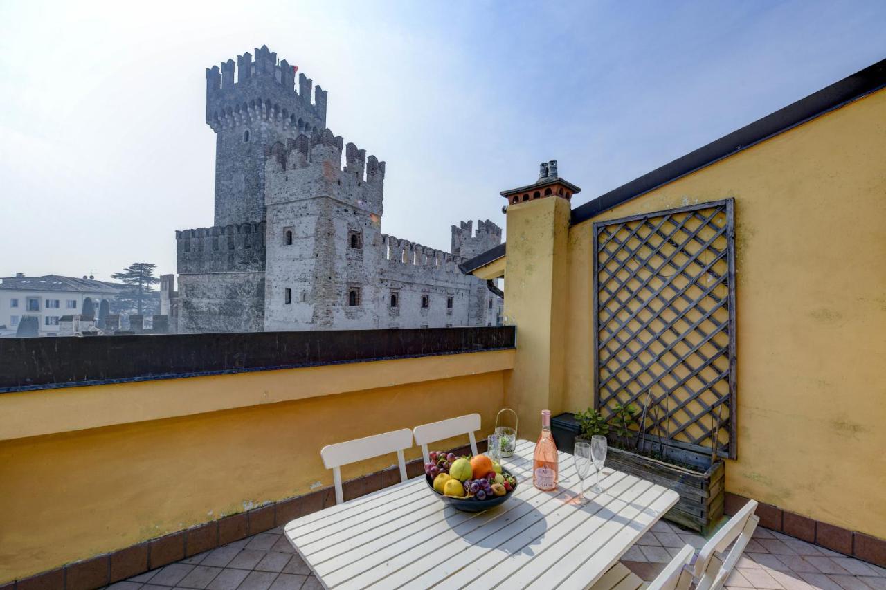 Sunset Apartment Home & Terrace 시르미오네 외부 사진