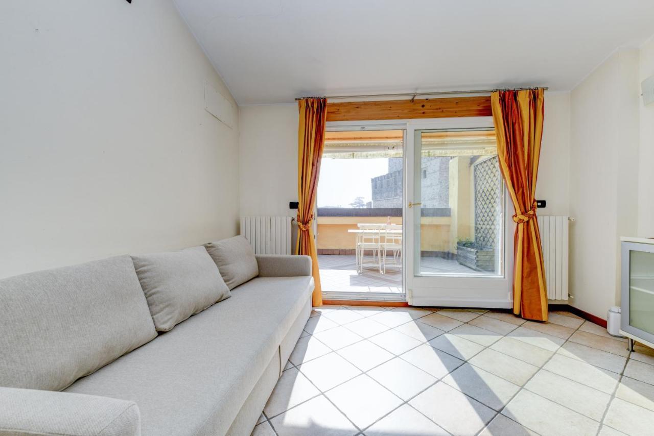 Sunset Apartment Home & Terrace 시르미오네 외부 사진